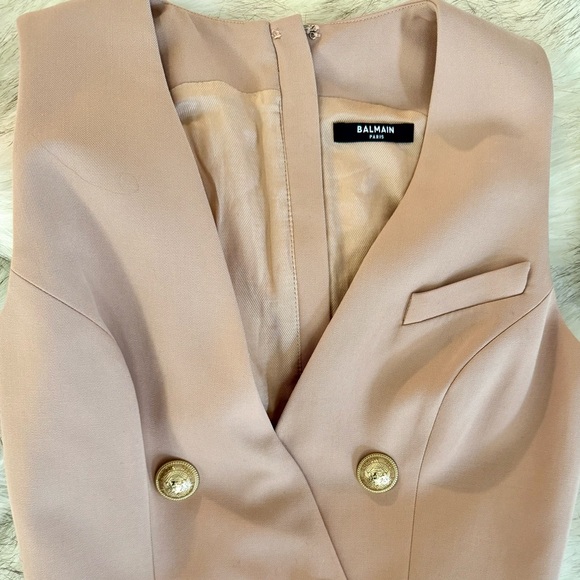 BALMAIN SLEEVELESS BUTTONED V-NECK JUMPSUIT - Picture 3 of 4